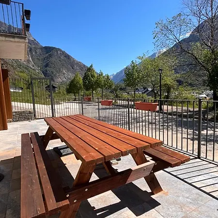 Bpirineos-tuca Del Mon Апартаменты