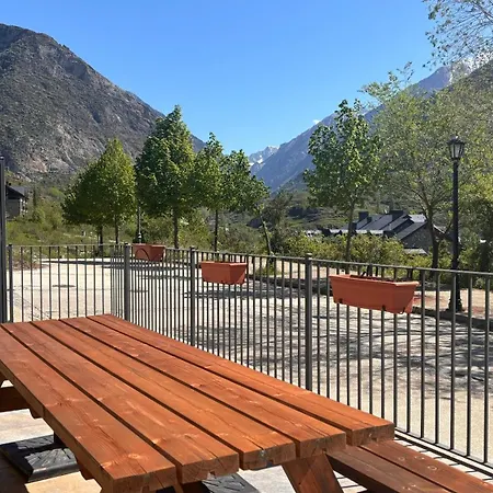 Bpirineos-tuca Del Mon * Бенаске